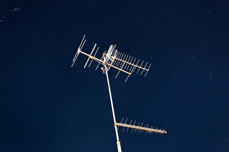 Navigation chaos, "Artificial disturbances", The backbones of global navigation, Intense political climate, No official blame, How GPS jamming works, Research offensive, Concentrated expertise, Millions in EU funding, Protection of critical infrastructure