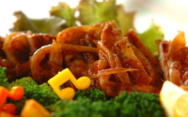 子供も大好き！豚ひき肉のそぼろ丼, グリンピースの3色丼, 簡単ソースで本格エビマヨ 材料手軽に！ 10分で出来る時短レシピ, 高野豆腐de麻婆
