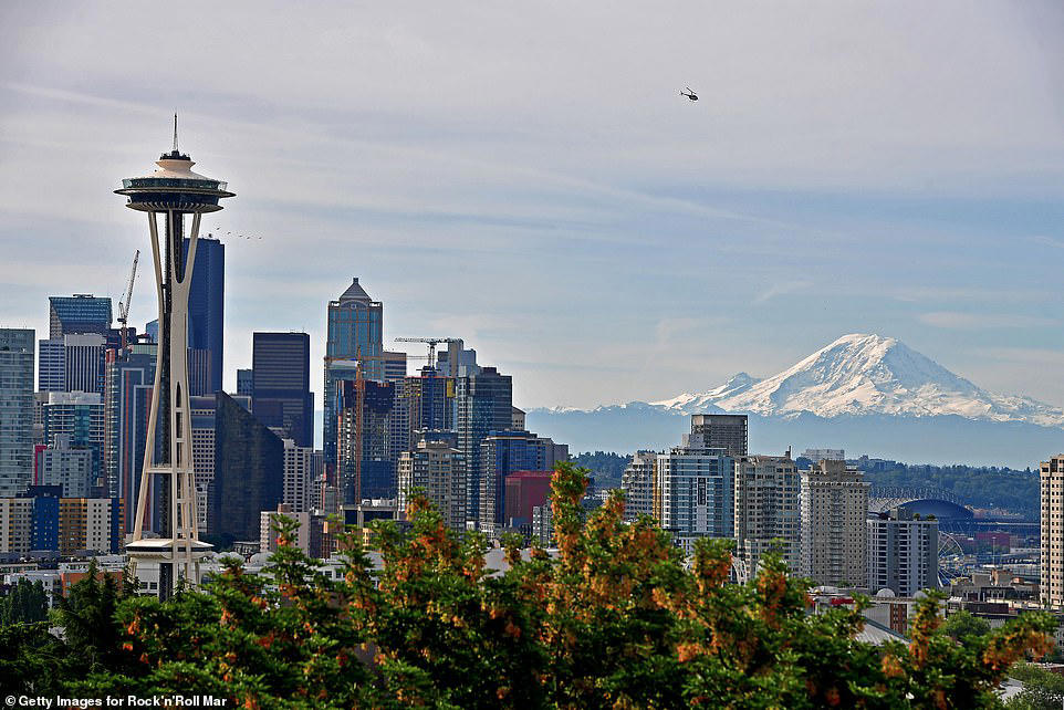 Largest earthquake swarm ever recorded at Mount Rainier
