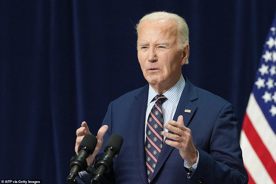 Democrat pushes for 'cognitive decline' tests for members of Congress