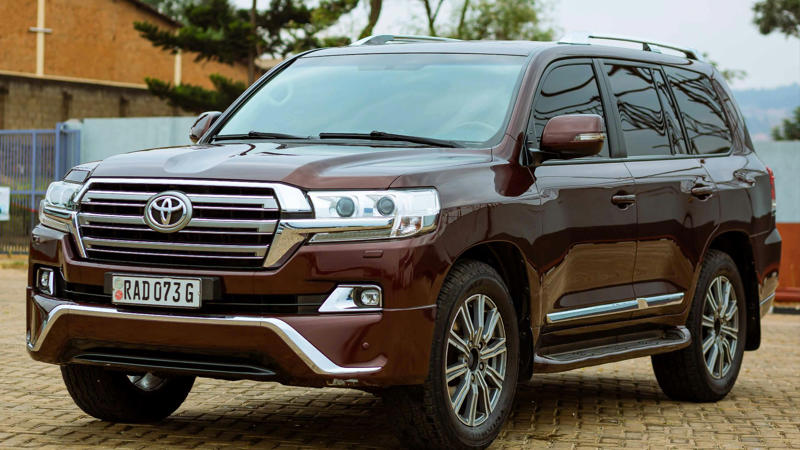 4. Toyota Land Cruiser 1. Jeep Grand Cherokee, 2. Nissan Xterra, 3. Suzuki Samurai, 4. Jeep Wrangler YJ, 5. Subaru Forester, 6. Toyota Tacoma, 7. Toyota 4Runner, 8. Isuzu Trooper, 9. Subaru Crosstrek Wilderness, 10. Jeep Gladiator, 1. Mercedes-Benz G-Wagon, 2. Hummer H1, 3. Rivian R1S, 4. Toyota Land Cruiser, 5. Dodge Durango SRT Hellcat, 6. Jeep Grand Wagoneer, 7. Land Rover Range Rover Sport, 8. Nissan Titan Pro-4X, 9. BMW X5, 10. Porsche Cayenne