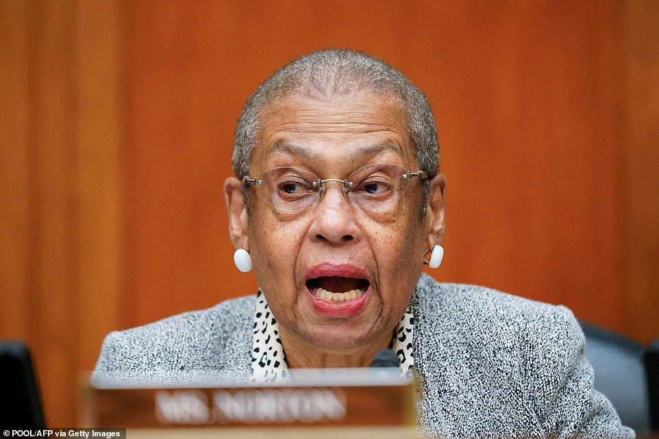 Democrat pushes for 'cognitive decline' tests for members of Congress