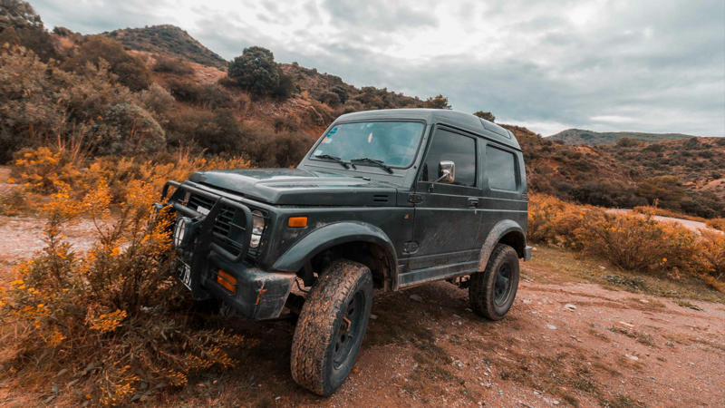 3. Suzuki Samurai 1. Jeep Grand Cherokee, 2. Nissan Xterra, 3. Suzuki Samurai, 4. Jeep Wrangler YJ, 5. Subaru Forester, 6. Toyota Tacoma, 7. Toyota 4Runner, 8. Isuzu Trooper, 9. Subaru Crosstrek Wilderness, 10. Jeep Gladiator, 1. Mercedes-Benz G-Wagon, 2. Hummer H1, 3. Rivian R1S, 4. Toyota Land Cruiser, 5. Dodge Durango SRT Hellcat, 6. Jeep Grand Wagoneer, 7. Land Rover Range Rover Sport, 8. Nissan Titan Pro-4X, 9. BMW X5, 10. Porsche Cayenne