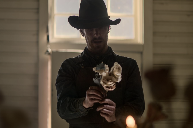 The Power of the Dog (2021) - Netflix Río Lobo (1970) - Prime Video, The Power of the Dog (2021) - Netflix, Godless (2017) - Netflix, The Harder They Fall (2021) - Netflix, The Ridiculous 6 (2015) - Netflix, News of the World (2020) - Netflix, Westworld (2016) - Max, Deadwood (2004) - Max, The Last Outlaw (1993) - Max, Montana (1990) - Max, Blind Justice (1994) - Max, Bone Tomahawk (2015) - Prime Video, Justified (2010) - Prime Video, Hell or High Water (2016) - Prime Video
