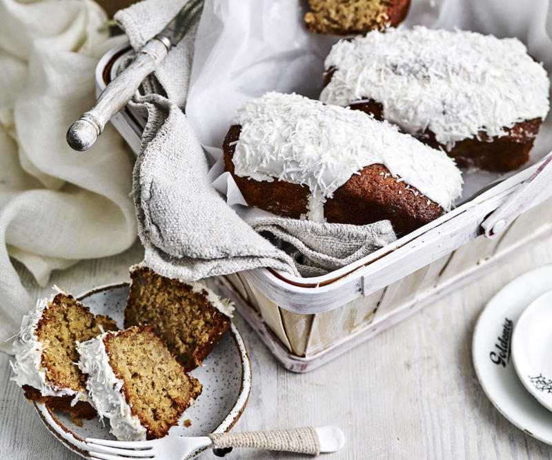 How to host a delightfully fancy high tea party ,          Vintage cake with apple &amp; Swiss meringue buttercream      ,          Fancy finger sandwiches for a high tea      ,          Mini fetta &amp; mushroom pies      ,          Over-the-top chocolate and macadamia brownies      ,          Lime and yoghurt cakes with elderflower syrup      ,          Classic chicken finger sandwiches      ,          Strawberry bliss scones      ,          Spelt blini with hot smoked salmon and crème fraîche      ,          Mini pavlovas with vanilla syrup strawberries      ,          Mini lemon almond lamingtons      ,          Mini brown sugar and hazelnut whoopie pies      ,          Basic scones      ,          Chocolate and caramel eclairs      ,          Peach and hazelnut friands      ,          Chocolate and caramel macarons      ,          Little chocolate hazelnut cakes      ,          Baked coconut custard tarts      ,          Raspberry and orange cordial      ,          Strawberry jelly cakes      ,          Mini blue cheese quiches      