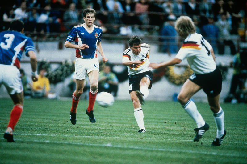 25. Bastian Schweinsteiger vs. Argentina (final, 2014), 23. Franco Baresi vs. Brazil (final, 1994), 22. Just Fontaine vs. West Germany (third-place play-off, 1958), 21. Oleg Salenko vs. Cameroon (group stage, 1994), 20. Eusebio vs. North Korea (quarter-final, 1966), 19. Lothar Matthäus vs. Yugoslavia (group stage, 1990), 18. Arjen Robben vs. Spain (group stage, 2014), 17. Eden Hazard vs. Brazil (quarter-final, 2018), 15. Lionel Messi vs. Croatia (semi-final, 2022), 14. Toni Turek vs. Hungary (final, 1954), 13. Kylian Mbappé vs. Argentina (round of 16, 2018), 12. Zinedine Zidane vs. Brazil (final, 1998), 11. Fabio Cannavaro vs. Germany (semi-final, 2006), 10. Tim Howard vs. Belgium (round of 16, 2014), 9. Paolo Rossi vs. Brazil (second group stage, 1982), 8. Bobby Moore vs. Brazil (group stage, 1970), 6. Toni Kroos vs. Brazil (semi-final, 2014), 5. Geoff Hurst vs. West Germany (final, 1966), 4. Diego Maradona vs. Belgium (semi-final, 1986), 3. Pelé vs. Sweden (final, 1958), 2. Zinedine Zidane vs. Brazil (quarter-final, 2006)