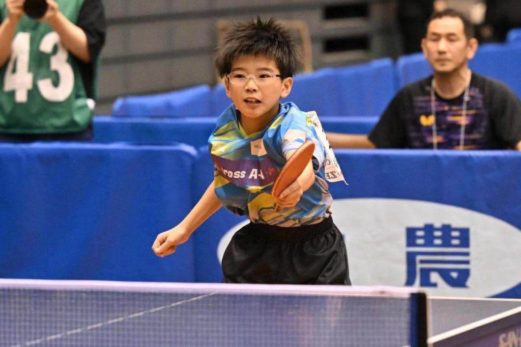重田柊介 インタビュー, 今日の試合で辛かったところは, 決勝は相当疲れてるような感じに見えたが, 自分のプレーとしては今日良かったところは, 大会前は優勝を目標にしていたのか, 将来的に何か大きい夢みたいなのはありますか？, 試合が終わってお父さんが泣いていたが, 目標としている選手は, 優勝：重田柊介（岡谷ジュニア/長野）, 準優勝：仲本楓翔（関西卓球アカデミー/大阪）, 3位：芝原圭吾（crossA-A/福岡）, 3位：野々山瑛二郎（La.VIES/千葉）, ベスト8：小林俊晴（21クラブ/三重）, ベスト8：三宅直斗（ばらの町卓球場/広島）, ベスト8：柴田優星（STライトニング/富山）, ベスト8：鬼頭勇希（卓伸クラブ/愛知）