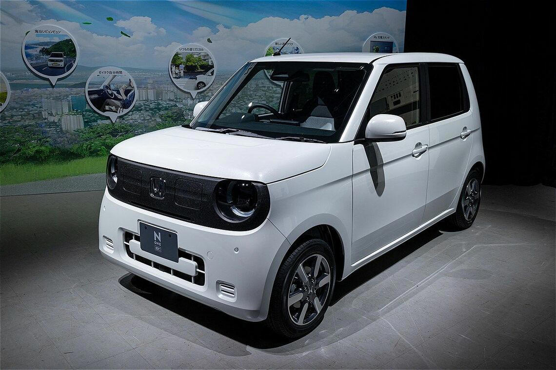 ホンダの軽EV戦略, N-ONE e:のターゲット層, N-ONE e:のエクステリアデザイン, N-ONE e:のインテリアデザイン, いわゆるワンペダル操作にも対応, 上級グレードのe:Lはナビを装備, 気になる価格について