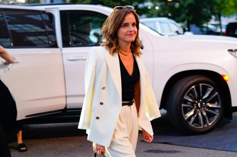 Emma Watson went too fast, Not allowed to drive for 6 months, She skipped her hearing, A split fine, She pleaded guilty, No license until 2026, Several previous violations, Not just speeding, Another Harry Potter actress