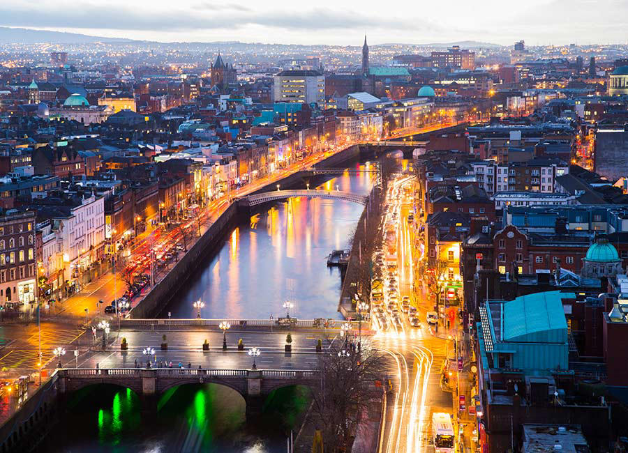 Christ Church Cathedral, Dublin Castle, Temple Bar Pub , Trinity College , Oscar Wilde statue, Merrion Square