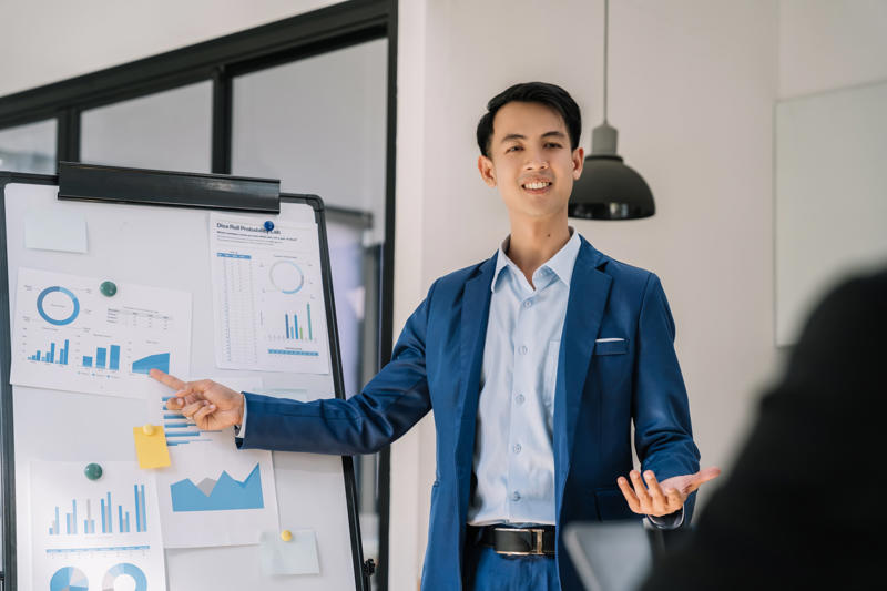 New Hampshire The most common job by state, Alabama and Alaska, Arkansas, Colorado, Delaware, Lousiana, Maryland, Michigan, Mississippi, Montana and Nebraska, New Hampshire, North Carolina, North Dakota, Ohio, Oklahoma, and Oregon, Pennsylvania, Rhode Island, South Carolina, South Dakota, Tennessee, Virginia, Washington, West Virginia, Wisconsin
