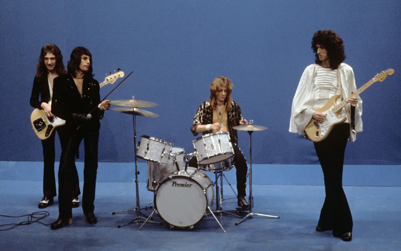 30. Nutbush City Limits – Ike & Tina Turner (1973), 29. Human Fly – The Cramps (1983), 28. Get Up (I Feel Like Being a) Sex Machine – James Brown (1970), 27. Ace of Spades – Motorhead (1980), 26. Damaged Goods – Gang of Four (1979), 25. Where Is My Mind? – Pixies (1988), 24. My My, Hey Hey (Out of the Blue) / Hey Hey, My My (Into the Black) – Neil Young (1979/1991), 23. He’s the Greatest Dancer – Sister Sledge (1979), 22. Mannish Boy – Muddy Waters (1955), 21. Back in Black – AC/DC (1980), 20. Seven Nation Army – White Stripes (2003), 19. 20th Century Boy – T. Rex (1973), 18. Mr Brightside – The Killers (2003), 17. I Wanna Be Your Dog – The Stooges (1969), 16. Stayin’ Alive – Bee Gees (1977), 15. My Sweet Lord – George Harrison (1970), 14. More Than a Feeling – Boston (1976), 13. Blitzkrieg Bop – The Ramones (1976), 12. Purple Haze – Jimi Hendrix (1967), 11. How Soon Is Now – The Smiths (1984), 10. Ziggy Stardust – David Bowie (1972), 9. Smoke on the Water – Deep Purple (1972), 8. You Really Got Me – The Kinks (1964), 7. (Don’t Fear) The Reaper – Blue Öyster Cult (1976), 6. Bohemian Rhapsody – Queen (1975), 5. Smells Like Teen Spirit – Nirvana (1991), 4. Layla – Derek and the Dominos (1970), 3. Paranoid – Black Sabbath (1970), 2. Whole Lotta Love – Led Zeppelin (1969), 1. (I Can’t Get No) Satisfaction – Rolling Stones (1965)