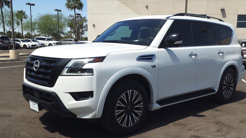 1. Chevrolet Suburban, 2. Ford Expedition MAX, 3. GMC Yukon XL, 4. Jeep Grand Wagoneer L, 5. Toyota Sequoia, 6. Nissan Armada, 7. Cadillac Escalade ESV, 8. Lincoln Navigator L, 9. Infiniti QX80, 10. Mercedes-Benz GLS, 1. Honda CR-V, 2. Toyota RAV4, 3. Mazda CX-5, 4. Subaru Forester, 5. Hyundai Tucson, 6. Kia Sportage, 7. Ford Escape, 8. Nissan Rogue, 9. Volkswagen Tiguan, 10. Chevrolet Equinox