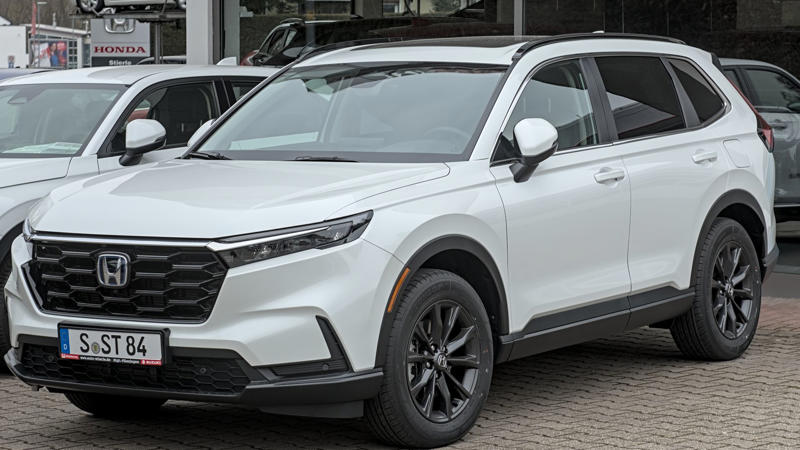 1. Chevrolet Suburban, 2. Ford Expedition MAX, 3. GMC Yukon XL, 4. Jeep Grand Wagoneer L, 5. Toyota Sequoia, 6. Nissan Armada, 7. Cadillac Escalade ESV, 8. Lincoln Navigator L, 9. Infiniti QX80, 10. Mercedes-Benz GLS, 1. Honda CR-V, 2. Toyota RAV4, 3. Mazda CX-5, 4. Subaru Forester, 5. Hyundai Tucson, 6. Kia Sportage, 7. Ford Escape, 8. Nissan Rogue, 9. Volkswagen Tiguan, 10. Chevrolet Equinox