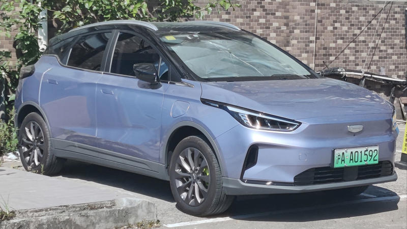 1. BYD Seal, 2. NIO ES6, 3. XPeng P7, 4. Hongqi E-HS9, 5. Li Auto L9, 6. NIO ET5, 7. Zeekr 001, 8. MG4 EV, 9. Geely Geometry C, 10. Ora Good Cat, 11. Leapmotor C11, 12. Voyah Free, 13. BYD Tang EV, 14. AITO M5, 15. NETA S, 16. IM L7, 17. BYD Dolphin, 18. Dongfeng M-Hero 917, 19. Baojun Yep, 20. Lynk &amp; Co 01