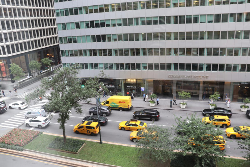 I was surprised by how effectively the room's double-glazed windows blocked out noise from New York City's streets below.