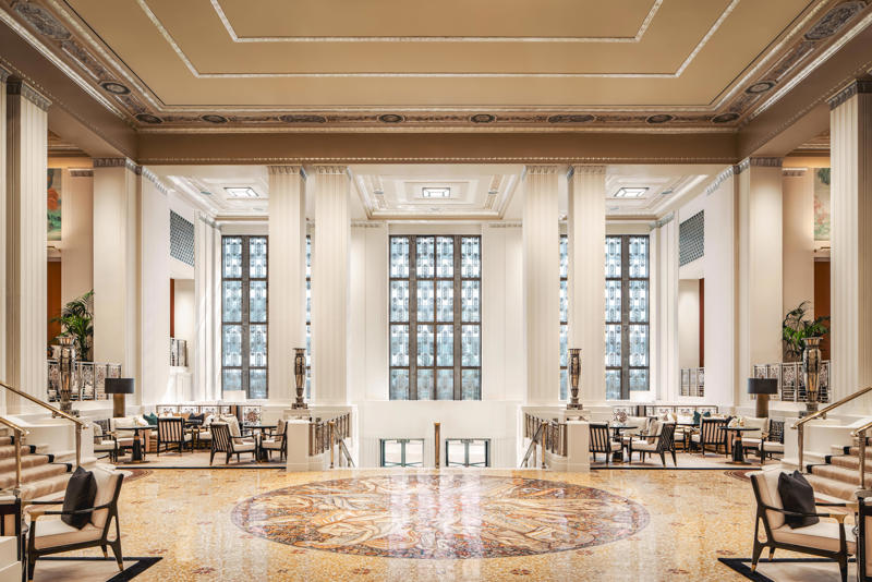 Walking into the refurbished Park Avenue lobby for the first time, I was blown away by its enormity and opulence.