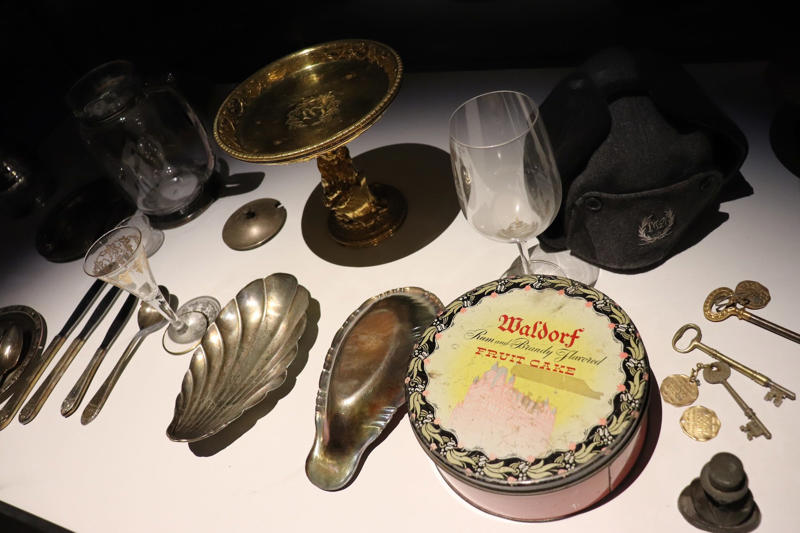 A case in the sales gallery displayed artifacts from the Waldorf Astoria's early years.