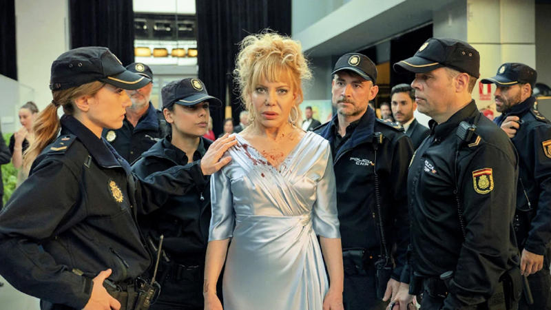 Furia (July 11 - HBO Max) Great new series on streaming, Leanne (July 31 - Netflix), Ballard (July 9 - Prime Video), Amy Bradley Is Missing (July 16 - Netflix), Attack on London: Hunting the 7/7 Bombers (July 1 - Netflix), The Sandman, S2 (July 3 - Netflix), Under a Dark Sun / Qui sème le vent (July 9 - Netflix), All the Sharks (July 4 - Netflix), Jogo Cruzado (July 9 - Disney+), The Wild Ones (July 11 - Apple TV+), Furia (July 11 - HBO Max), Foundation, S3 (July 11 - Apple TV+), The Institute (July 14 - HBO Max), Critical: Between Life and Death (July 23 - Netflix), Washington Black (July 23 - Disney+)