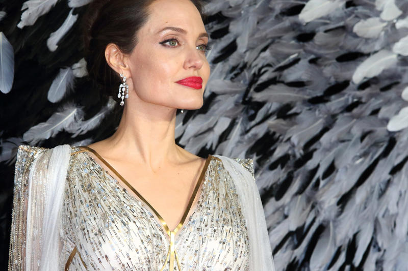 Angelina Jolie - 'Maleficent: Mistress of Evil' (2019) They also earn big, Sandra Bullock - 'Gravity' (2013), Margot Robbie - 'Barbie' (2023), Scarlett Johansson - 'Black Widow' (2021), Reese Witherspoon - 'Legally Blonde 2: Red, White & Blonde' (2003), Cameron Diaz - 'Bad Teacher' (2011), Angelina Jolie - 'Maleficent: Mistress of Evil' (2019), Julia Roberts - 'Mona Lisa Smile' (2003), Jennifer Lawrence - 'Passengers' (2016), Gal Gadot - 'Red Notice' (2021)