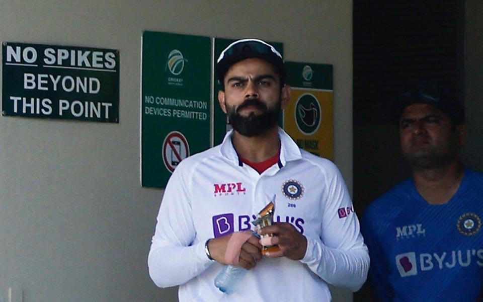 1. Test series loss in South Africa, 2. Rift with BCCI, 3. Poor batting form, 4. Captaincy fatigue, 5. No ICC trophy, Still a legend, Why Australian cricketers are called "Legend Killers"?