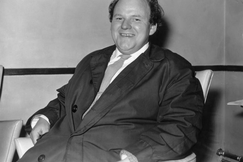 Roy Kinnear (1934–1988) Dying on set: The final method, Brandon Lee (1965–1993), Vic Morrow (1929–1982), Heath Ledger (1979–2008), Paul Walker (1973–2013), John Ritter (1948–2003), Steve Irwin (1962–2006), Tyrone Power (1914–1958), Roy Kinnear (1934–1988), Martha Mansfield (1899–1923), Redd Foxx (1922–1991), Tommy Cooper (1921–1984)