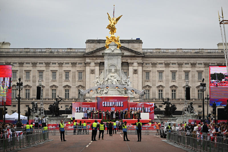 England trophy parade live, Lionesses say 65,000 people attend victory parade celebrations, Princess Beatrice and children join crowds for Lionesses’ football victory parade, England's celebrations go bigger and better, How did the Lionesses celebrate on Monday?, In pictures: Tens of thousands line The Mall, Lionesses leave the stage, In pictures: Lionesses celebrate historic win, Princess Beatrice and family pictured in the crowds, Sweet Caroline blasts along The Mall, England lifts Euros trophy, Chloe Kelly jokes 'What pressure?' as she thanks the crowds, Pictured: Lionesses reach Buckingham Palace, Sarina Wiegman surprised onstage by Burna Boy, Emotional Leah Williamson 'holding back tears' as she thanks crowds, In pictures: Lionesses greet jubilant crowds in victory parade, 'Sweet Caroline' blasts to the crowds, Victory parade reaches Buckingham Palace, 'I've never seen anything like it'; Alessia Russo celebrates along The Mall, In pictures: Fans cheer for the Lionesses, Captain Leah Williamson seen lifting trophy to cheers of the crowd, First pics of the Lionesses celebrating alongside thousands of England fans, The Lionesses arrive to kick off procession, Live: Watch Lionesses victory parade in central London, Supporters travel from across the UK to cheer on Lionesses, Minutes to go, Thousands of fans make their way to The Mall, Fans out in force, Live: Lionesses victory parade aerial footage as thousands celebrate England Euro 2025 victory, 'The standard of football is second to none', Fans 'very proud' of Lionesses, The truth behind Chloe Kelly’s unwavering confidence, 'Hopefully this will encourage more people to support women's football', England flags flying, One hour to go, The Mall is filling up, A look back at 2022, 'I was jumping in the air on Sunday', 'This team shows what it's like to be English', 'Amazing to see the progress from the last Euros', How can I watch the Lionesses victory parade?, A look back at 2022, Today's parade route, Weather no match for England fans, Preparations underway, Excitement building in London, Lionesses use 'their voice for change', London ready for England parade after Euro 2025 glory, Why Sarina Wiegman is the best manager in the world, The sweary gift Sarina Wiegman used to inspire Lionesses before Euro 2025 final, Keir Starmer calls to congratulate Lionesses, Wiegman hopes win will 'push women's game even more', Lionesses attend Downing Street reception to celebrate success, What has the goverment said about the parade?, What has the FA said about the trophy parade?, How to watch the ceremony on TV or online, Attending the homecoming parade, England trophy parade: Route, map and schedule for Euro 2025 victory celebrations, England trophy parade: Route, map and schedule for Euro 2025 victory celebrations