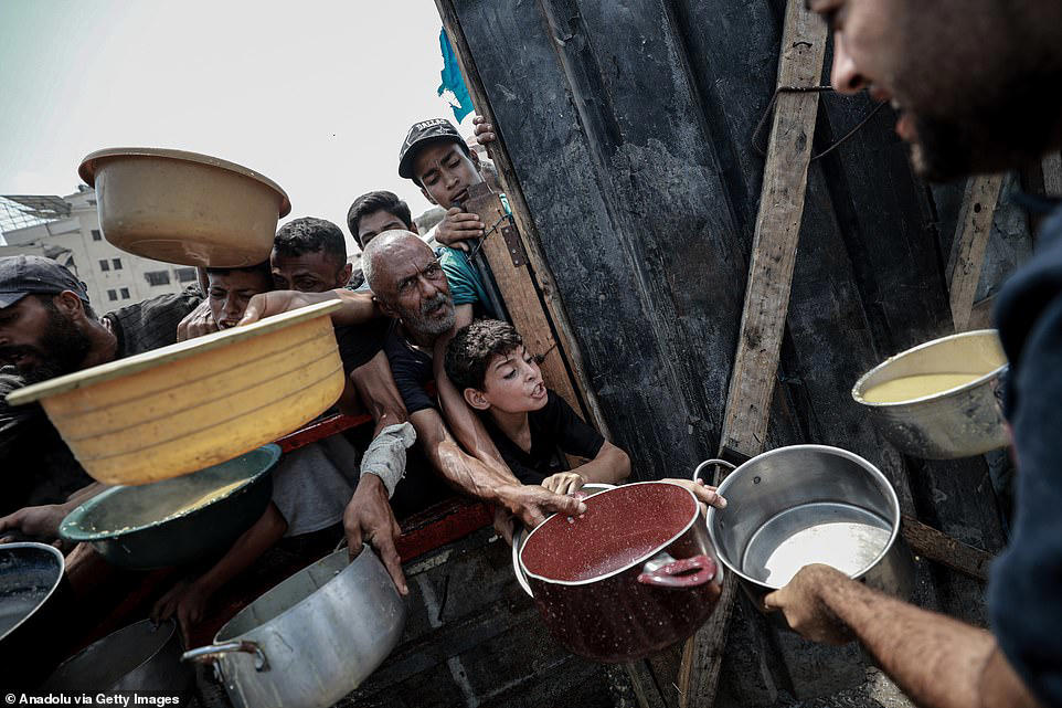 Anthony Albanese slams Israel over Gaza starvation claims
