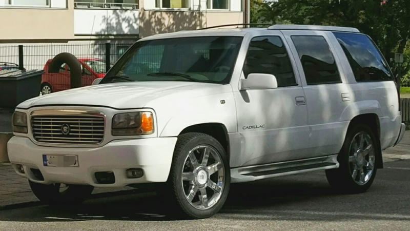 The Coolest Cars in Gone in 60 Seconds, Ranked, #25 - 1999 Cadillac Escalade, #24 - 1987 Ferrari Testarossa, #23 - 2000 Volvo V70R, #22 - 1998 Mercedes-Benz SL600, #21 - 1994 Bentley Azure, #20 - 1999 Aston Martin DB7, #19 - 2000 Toyota Supra Turbo, #18 - 1995 BMW 850CSi, #17 - 1994 Porsche 911 Turbo 3.6, #16 - 1999 Dodge Viper GTS, #15 - 1995 Ferrari 355 F1, #14 - 1996 Chevrolet Corvette Grand Sport, #13 - 1994 Jaguar XJ220, #12 - 1997 Porsche 959, #11 - 1999 Lamborghini Diablo VT, #8 - 1999 Nissan Skyline GT-R R34, #7 - 1962 Ferrari 250 GT Berlinetta Lusso, #6 - 1971 Plymouth HEMI 'Cuda, #5 - 1994 Bugatti EB110 SS, #4 - 1969 Dodge Charger Daytona, #3 - 1999 Ferrari 550 Maranello, #2 - 1961 Ferrari 250 GT California Spyder