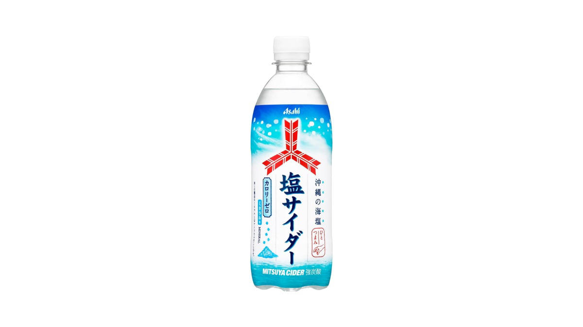 清涼飲料のトレンドは？暑い夏のニーズを反映した結果に！, 1位：綾鷹カフェ新作！「綾鷹カフェ グリーンティーレモネード」, 2位：ひんやりおいしい夏の緑茶「サントリー 伊右衛門冷茶仕立て ペット 600ml」, 3位：沖縄の塩が効く！「三ツ矢 塩サイダー」