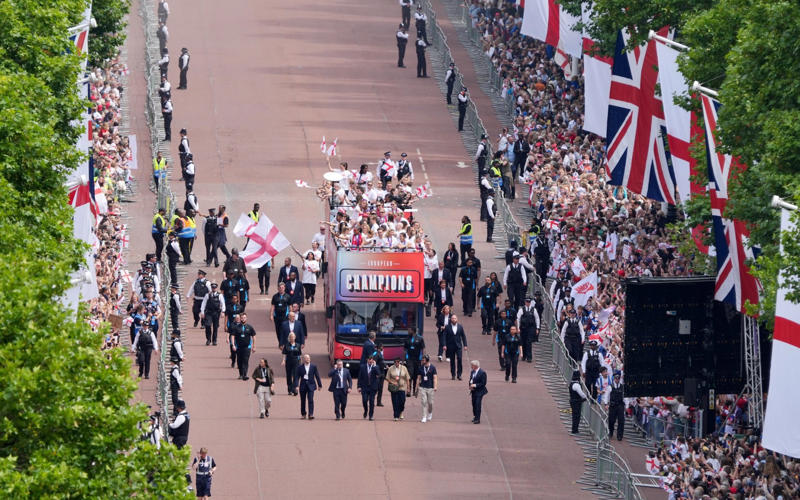 01:58 PM BST, The moment the fans waited to see, 01:22 PM BST, ‘The women actually bring it home’, 01:20 PM BST, As with football matches, 01:18 PM BST, 01:15 PM BST, They’re still on stage, 01:03 PM BST, The players want more chooons, 12:58 PM BST, Now it’s time for THAT song, 12:54 PM BST, Before Heather Small sings..., 12:48 PM BST, Chloe Kelly speaks - ‘This is so f-----g special’, 12:43 PM BST, Sarina Wiegman is dancing, 12:39 PM BST, 12:33 PM BST, The bus that says it all, 12:30 PM BST, The parade is over now it’s time for the speeches, 12:26 PM BST, Scenes of joy, 12:19 PM BST, Alessia Russo speaks to the BBC - ‘I am on cloud nine’, 12:17 PM BST, The brass band and drummers, 12:11 PM BST, Here they are!, 12:09 PM BST, The bus is about to get going, 11:46 AM BST, Atmosphere building up, 11:43 AM BST, Lionesses are ready, 11:38 AM BST, Fans packing The Mall, 11:27 AM BST, Siblings fly in from Austria for the parade, 11:10 AM BST, ‘Premier League is too expensive – women’s football is taking off’, 11:02 AM BST, Will we be seeing more of this today?, 10:56 AM BST, A reminder of who they FaceTimed last night, 10:49 AM BST, ‘These women are absolute legends’, 10:40 AM BST, One player will not be able join in the celebrations, 10:19 AM BST, Excitement in the air, 10:12 AM BST, 50,000 fans expected, 10:03 AM BST, Fans getting their spots on the Mall, 09:37 AM BST, How much will it cost?, 09:31 AM BST, Can I watch it on TV?, 09:29 AM BST, What is the route?, 09:24 AM BST, What time does it start?, 09:22 AM BST, Fans to pay tribute to victorious Lionesses