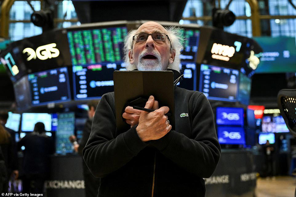 Investor who called 2008 crash delivers grim warning to the US