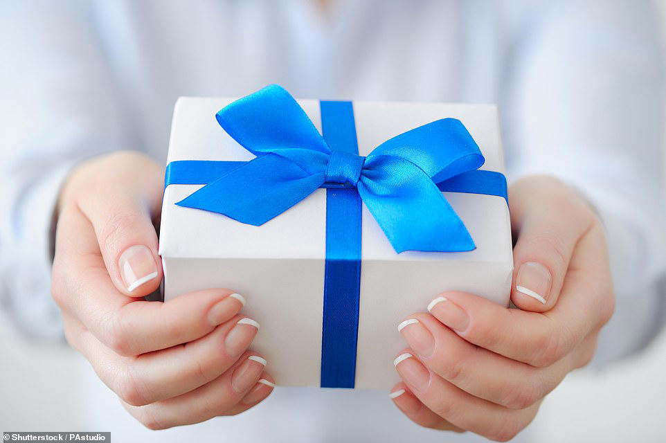 Inheritance tax and gifts: What to know, What you need to know about inheritance tax and gifts, How much can you gift to avoid inheritance tax?, What information will HMRC require?, What counts as a gift?, How do you track down info on gifts, Tips on how to keep a good record of gifts