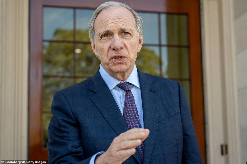 Investor who called 2008 crash delivers grim warning to the US
