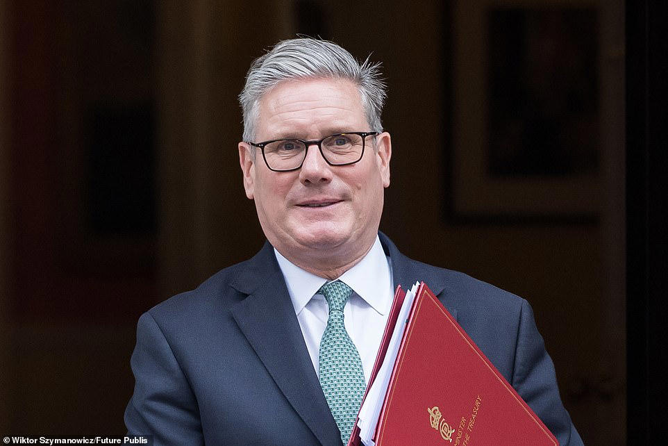 Starmer under fire over American tariffs on UK steel