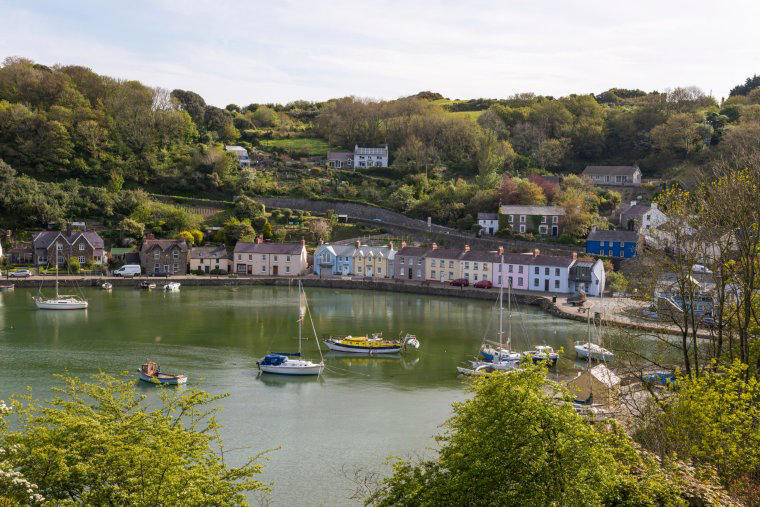 Travel and where to stay, Shopping, Drinks, dinner and an incredible tapestry, Beach walks and lunch, Relaxing and a final treat, Three things to know about Fishguard