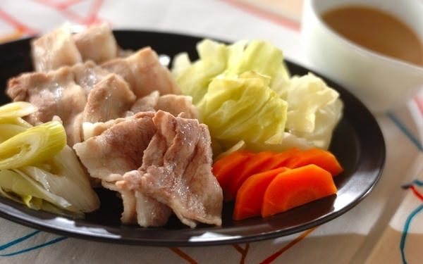 蒸し野菜チーズソース, 蒸し野菜のサラダ, 蒸し野菜 トンナートソース, 豚肉と野菜のレンジ蒸し, 鮭と色々野菜のレンジ蒸し