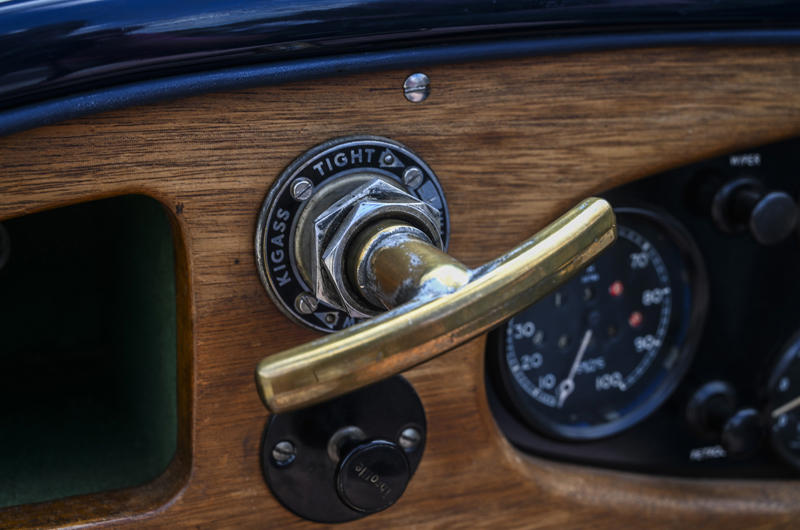 The boss’ wheels, A record breaker?, On top of the world, Paper trail, Back to the start, The joy of six, A change of clothes, Blue all through, The choice is made, Perfect profile, Attention to detail, Shining bright, Further proof, The time has come, Tick tock