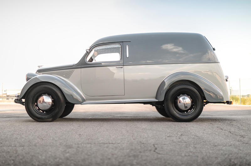 1. Austin ½ Ton, 2. Austin A30, 3. Austin Maestro Van, 4. Austin Seven Type B, 5. Bedford Chevanne, 6. Bedford HA, 7. BMW Isetta 300, 8. Bond Ranger, 9. Chevrolet Corvair 95, 10. Chevrolet El Camino, 11. Citroën 2CV Fourgonnette, 12. Commer Cob, 13. Commer Imp, 14. Dodge Rampage, 15. Fiat Fiorino, 16. Ford Escort, 17. Ford Model Y, 18. Ford Thames 300E, 19. Ford Thames 307E, 20. Holden Coupe Utility, 21. Jowett Bradford, 22. Lancia Ardea, 23. Mini, 24. Morris Minor, 25. Morris Series Z, 26. Peugeot 205, 27. Reliant Regal, 28. Renault 4 Fourgonnette, 29. Subaru BRAT, 30. Triumph Courier, 31. Vauxhall Astravan, 32. Volkswagen Caddy