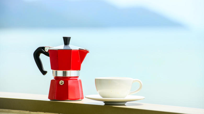 AeroPress, Pour-over, Turkish Coffee, Moka Pot, Percolator, Espresso Machine, French Press, Cold Brew, Coffee Pod Machines
