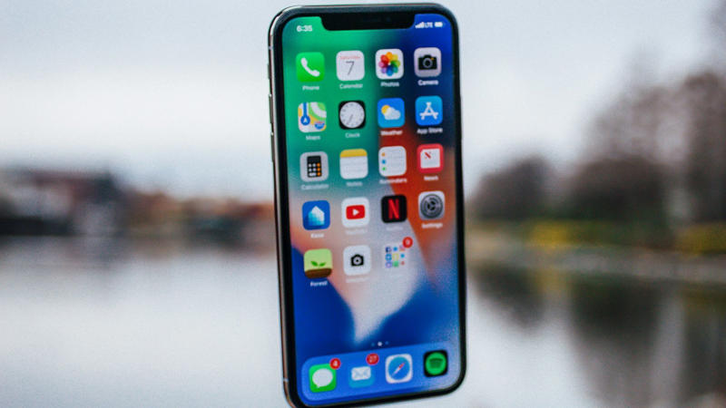 1. Customizability, 2. More Apps, 3. Affordability, 4. File Management, 5. Universal Charger, 6. Google Integration, 7. Permission Controls, 8. Better Hardware, 9. Removable Battery and Storage, 10. Greater Freedom, 1. Apple Integration, 2. Security, 3. Easy to Use, 4. Apple Pay, 5. Privacy, 6. Family Sharing, 7. Holding Their Value, 8. iMessage, 9. AirDrop, 10. Apple TV and Music