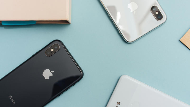1. Customizability, 2. More Apps, 3. Affordability, 4. File Management, 5. Universal Charger, 6. Google Integration, 7. Permission Controls, 8. Better Hardware, 9. Removable Battery and Storage, 10. Greater Freedom, 1. Apple Integration, 2. Security, 3. Easy to Use, 4. Apple Pay, 5. Privacy, 6. Family Sharing, 7. Holding Their Value, 8. iMessage, 9. AirDrop, 10. Apple TV and Music