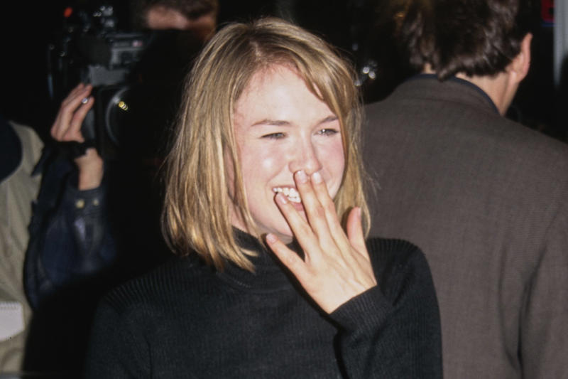 A Texan with a European name, The girl who couldn’t say no, When Tom Cruise points at you, Face of fright, soul of comedy, 'Bridget Jones': The accent, the weight, and the scandal, Awards, yes. Mythomania, no, Wax face: The surgical scandal, The great disappearance, 'Judy' or how to return in legendary mode, Anti-star by conviction, Comedy as a secret weapon, A British accent that offended Shakespeare, Queen of awkward silences, Zero glamour, one hundred percent authenticity