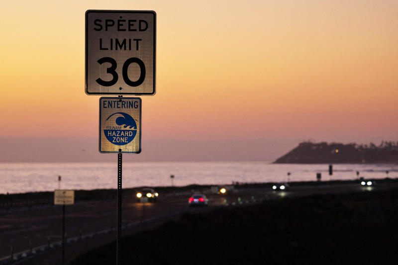Map of tsunami alerts, California, Washington, What do tsunami alerts mean?