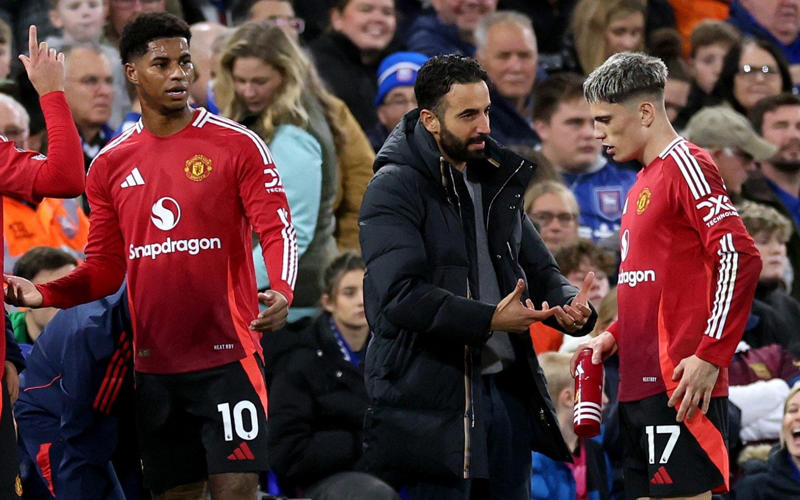 Shaw’s lowest ebb, Zirkzee out to deliver more goals, Chicago Fire’s close miss with De Bruyne, Onana plays manager for kids, United’s NFL tie-up