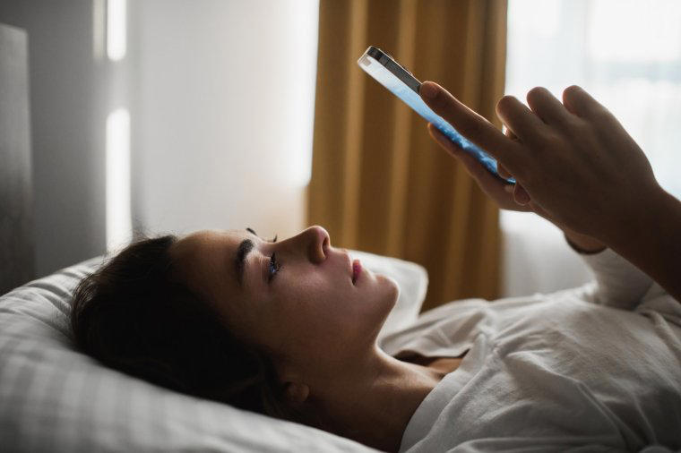 What about outside of the EEA? What do operators charge for using your phone in the EU?, What is an e-sim, and how do I use one?, What is a Wi-Fi hotspot, and how can I use it?, Why you should be careful with data use on cruises, What about outside of the EEA?