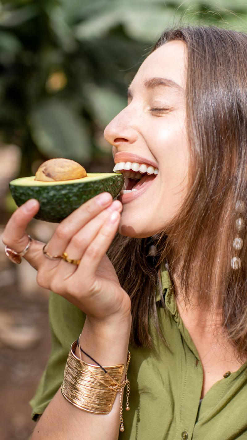 9 foods for thick and voluminous hair
