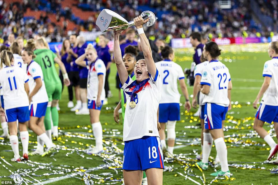 Richard Keys calls for penalty shootout rule change after Lionesses win