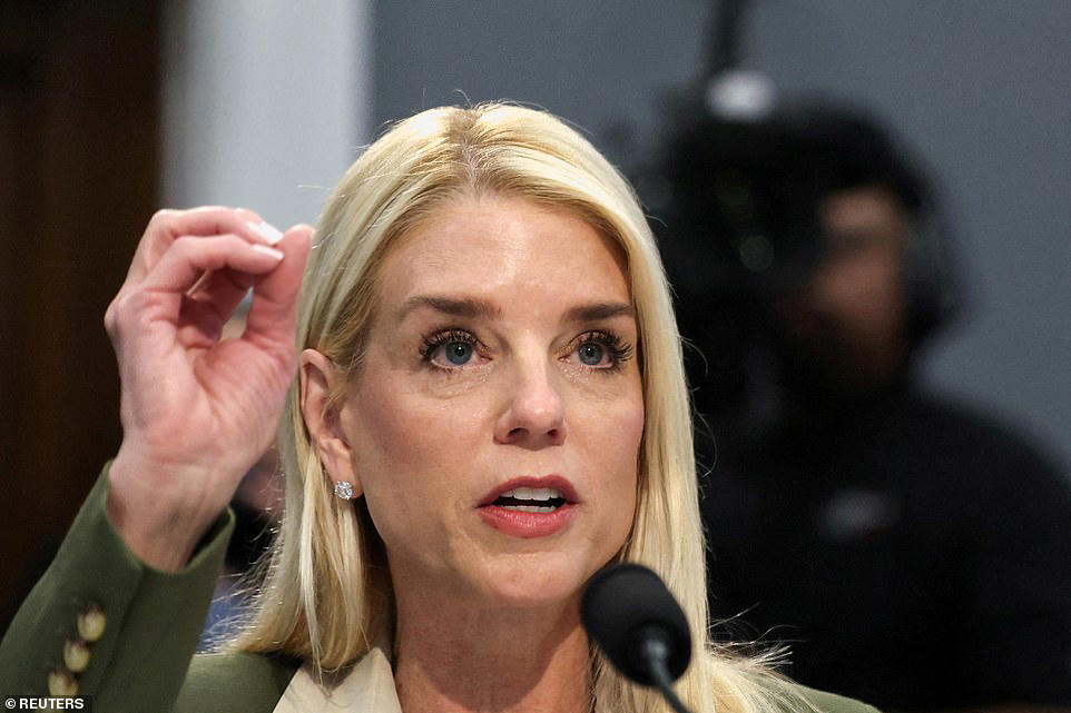 'Missing minute' of Epstein jail tape held by FBI, source alleges