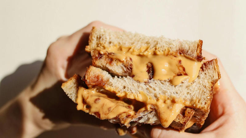 1. Coronation Chicken Sandwich, 2. Creamed Corn Sandwich, 3. Sloppy Joe, 4. Peanut Butter &amp; Marshmallow Fluff Sandwich, 5. Fried Spam Sandwich, 6. Anchovy Paste Sandwich, 7. Egg &amp; Sardine Sandwich, 8. Chicken Liver Sandwich, 9. Deviled Ham Sandwich, 10. Peanut Butter &amp; Bacon Sandwich, 11. Mock Ham Salad Sandwich, 12. Chicken &amp; Cranberry Sandwich, 13. Bologna Salad Sandwich, 14. Peanut Butter &amp; Pickle Sandwich, 15. Cream Cheese &amp; Olive Sandwich, 16. Hot Dog Sandwich, 17. Spam &amp; Pineapple Sandwich, 18. Tuna &amp; Apple Sandwich, 19. Cheese &amp; Potato Chip Sandwich, 20. Chicken Salad &amp; Grape Sandwich